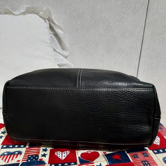 GIANI BERNINI BLACK LEATHER SHOULDER BAG - Picture 4 of 11